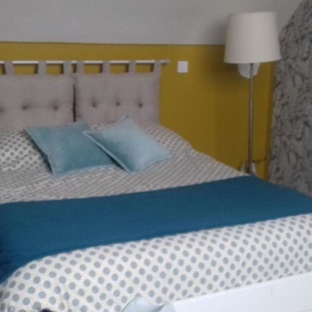 Chambre Dans Maison Privee Awoingt Luaran gambar